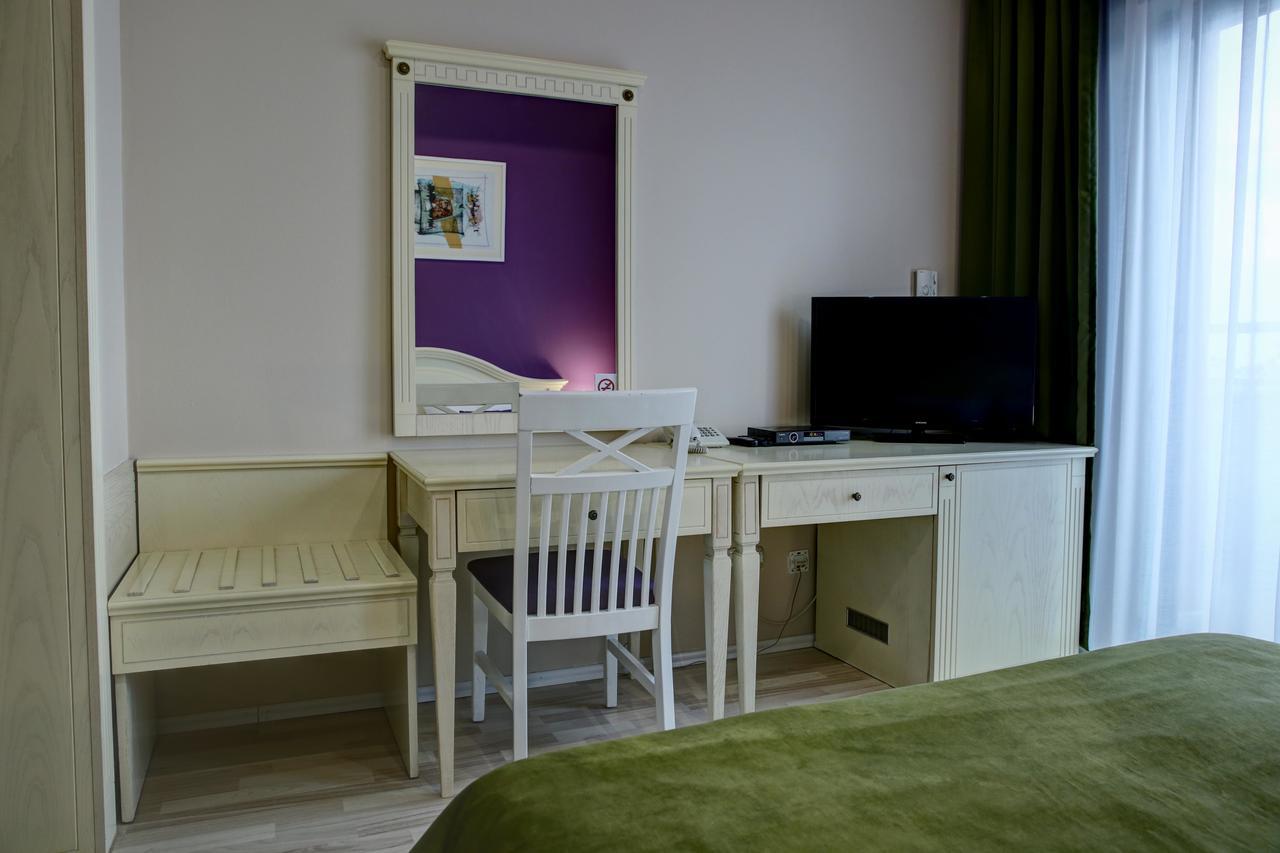 Hotel Gorenje Pristina Extérieur photo